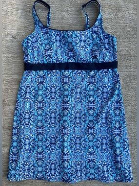 Lands End Floral Blue Moroccan Print Underwire Swim Dress Tankini 16L